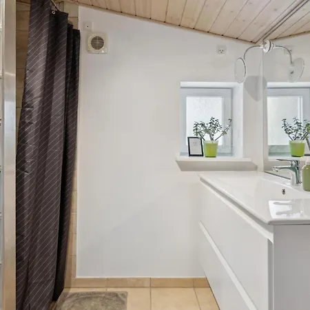 Ferienhaus Stunning In With Wifi *